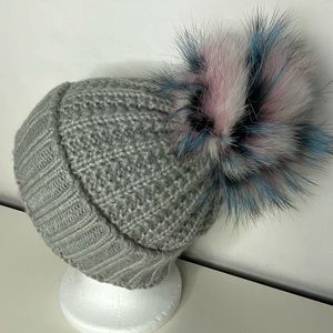 Kyi Kyi Women's Extra Big Fox Fur PomPom Beanie
